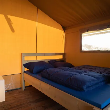 Campsite De Boomgaard *